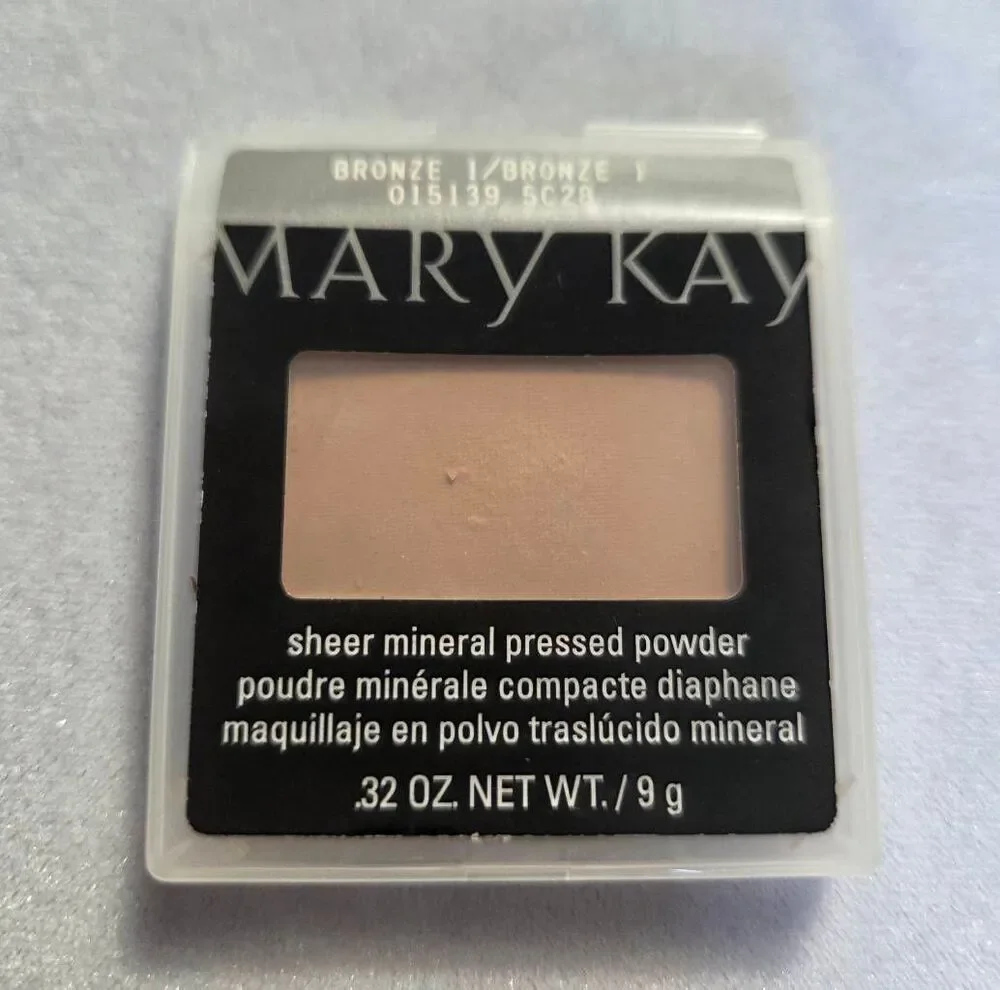 Mary Kay MK Sheer Mineral Pressed Powder Bronze 1 Discontinued